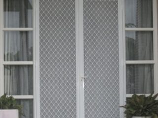Jasa Pembuatan Pintu Teralis